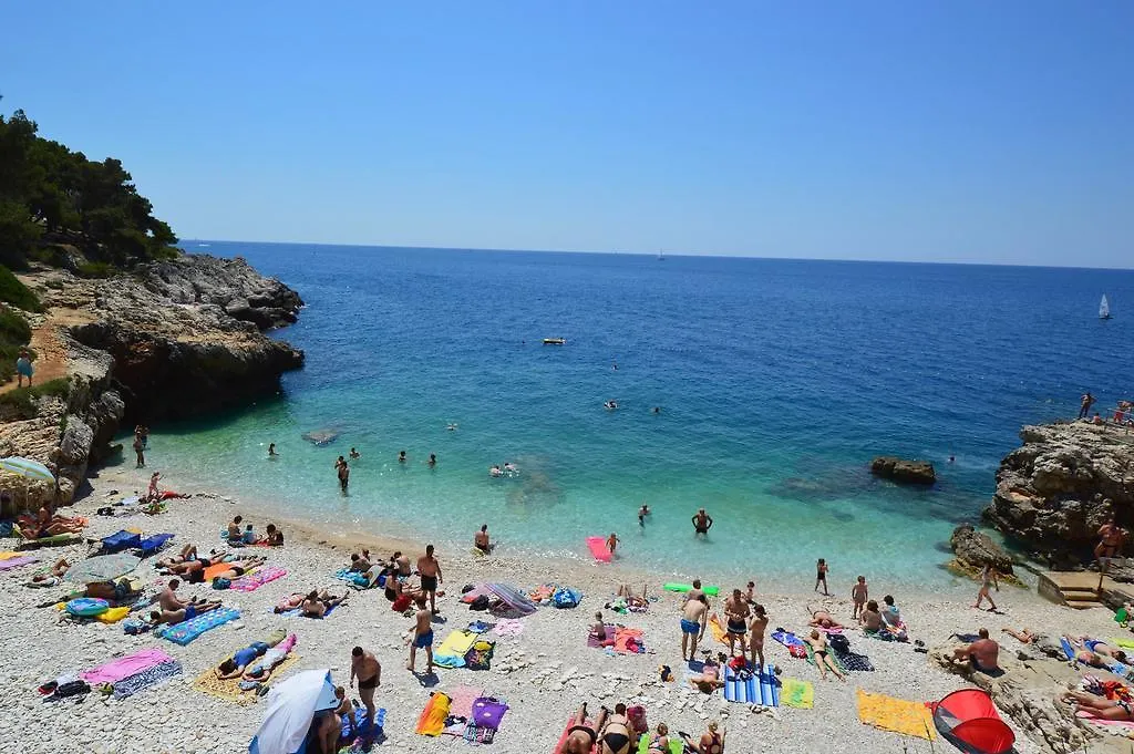 פיישצ'נה אובלה Studio Apartment Pula Near Sea 2 קרואטיה